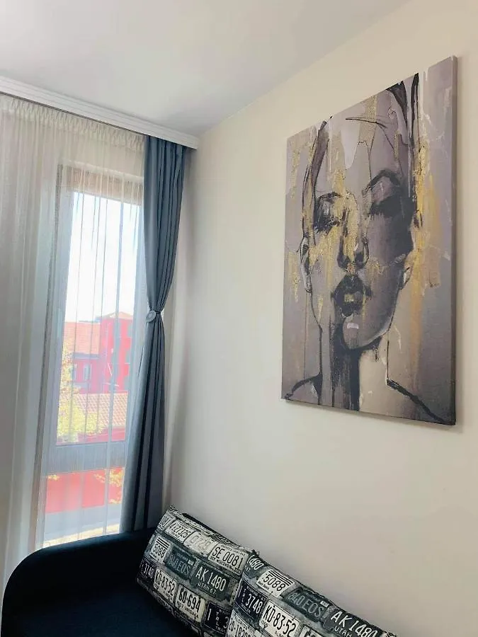 Relax Center Burgas & Free Parking Apartment