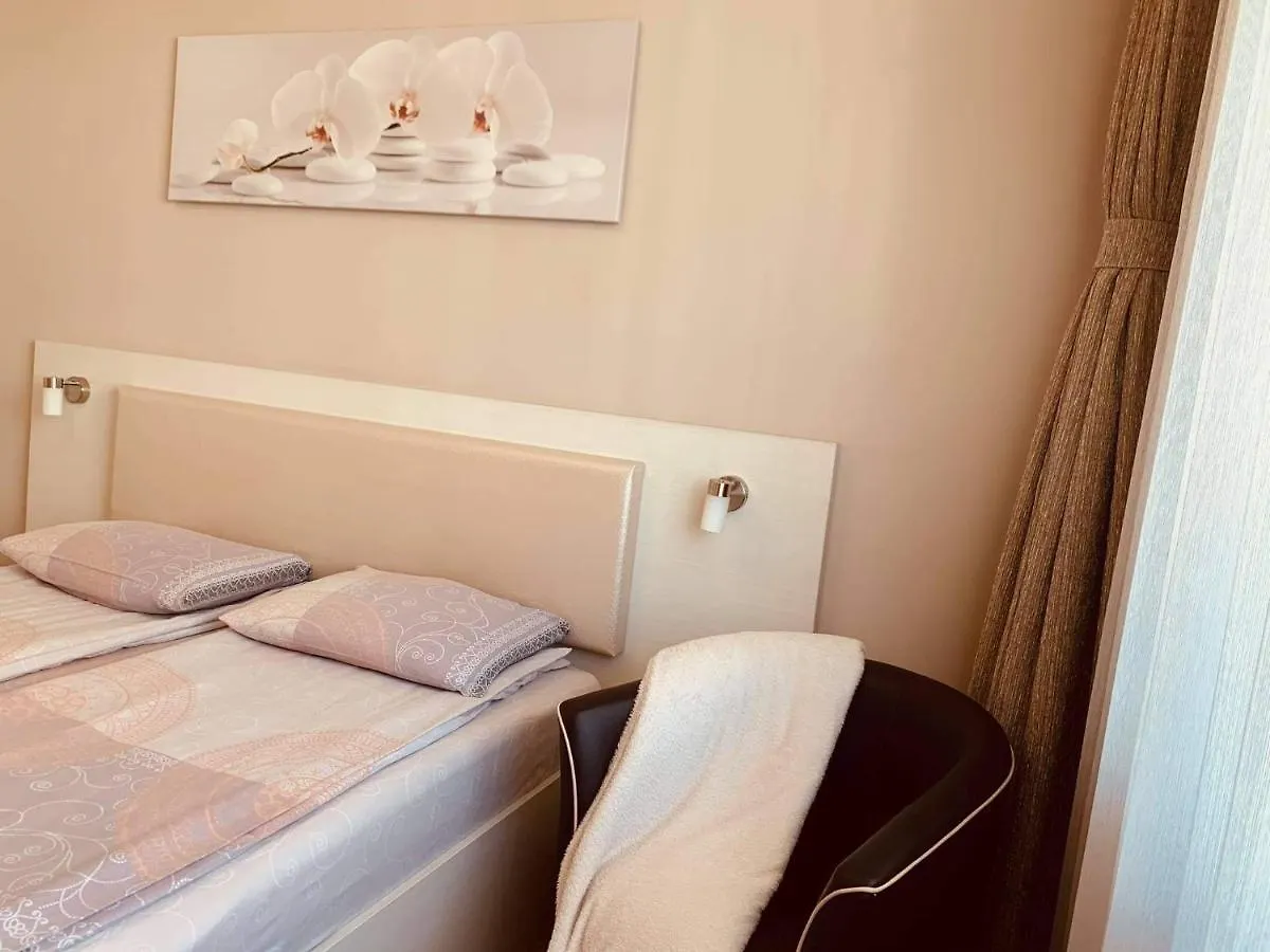Relax Center Burgas & Free Parking Apartment